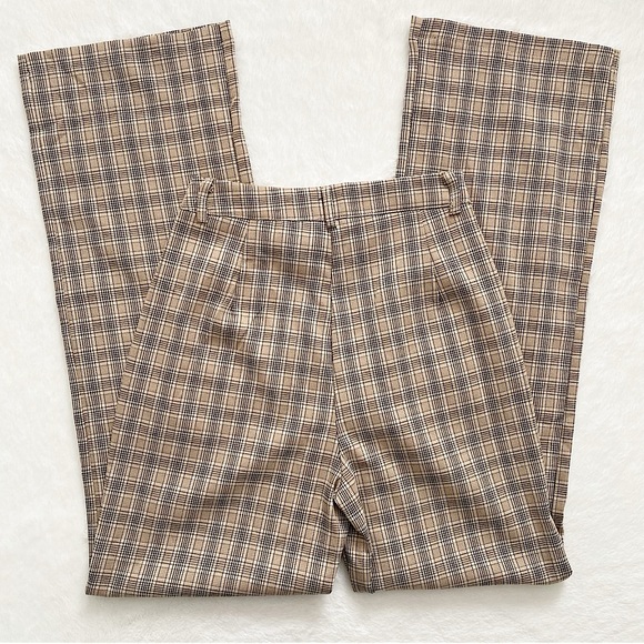 3/30$🤍 SHEIN | Tan plaid wide leg high waisted pants - Picture 3 of 7